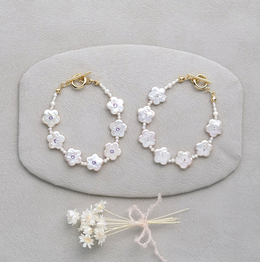 淡水パールのお花の一粒ピアス/イヤリング