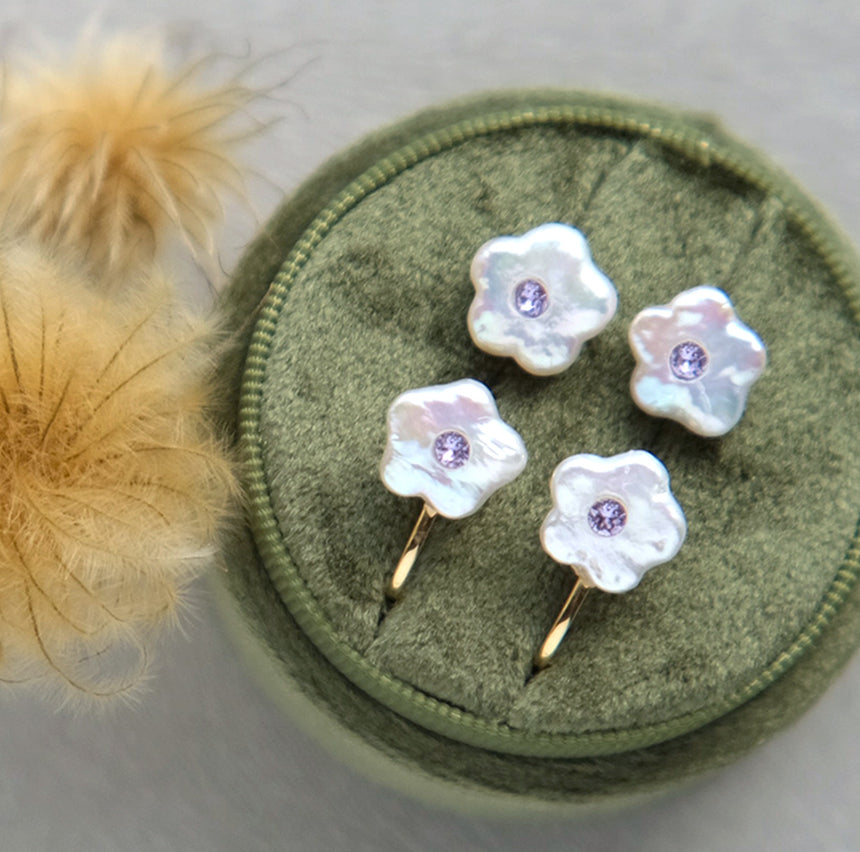 淡水パールのお花の一粒ピアス/イヤリング