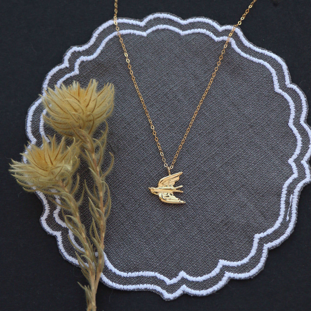 ツバメのペンダント・ネックレス – leap Jewellery