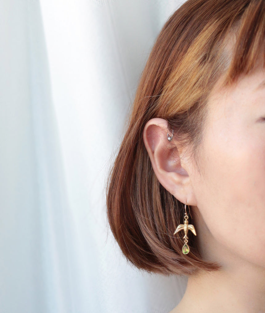 ツバメとアメジストのピアス/イヤリング