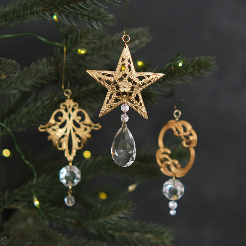 ヴィンテージ・クリスマスオーナメント：アンティーク・シャンデリア